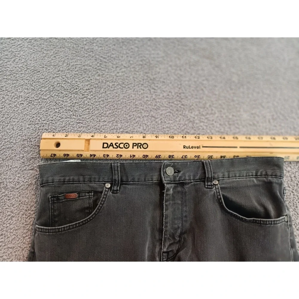 Hugo‎ Boss Green Straight Leg Jeans Men 36x32 Gray Stretch Designer Denim